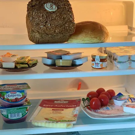 Ruhige An Der Uni Apartment