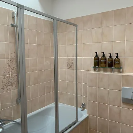 Ruhige An Der Uni Διαμέρισμα *