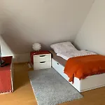 Ruhige An Der Uni Apartmán *